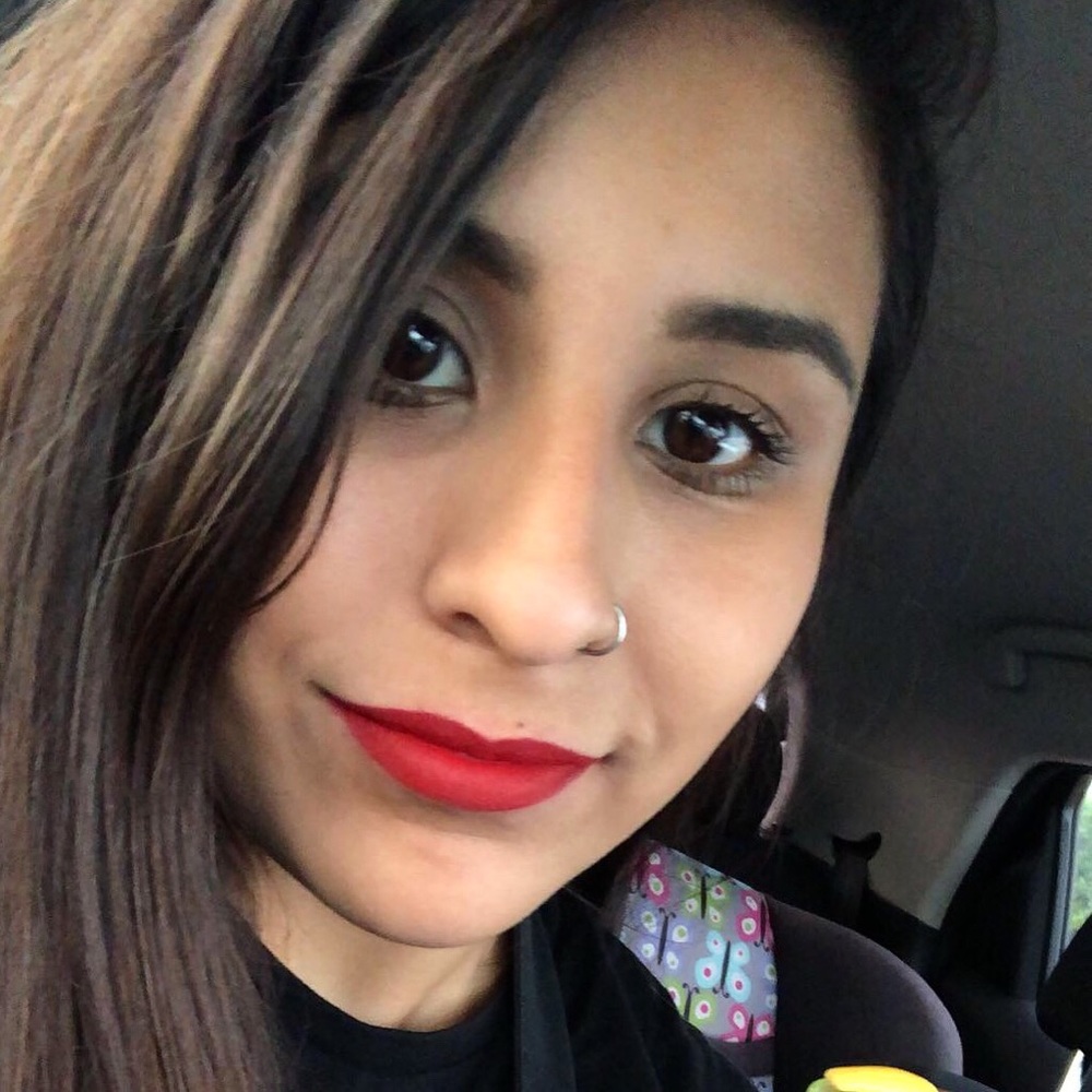 Meet your Posher, Yazmin